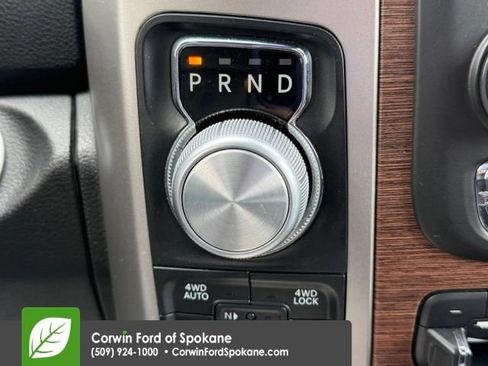 Used 2018 RAM 1500 Laramie w/ Convenience Group AWD/4WD image 29