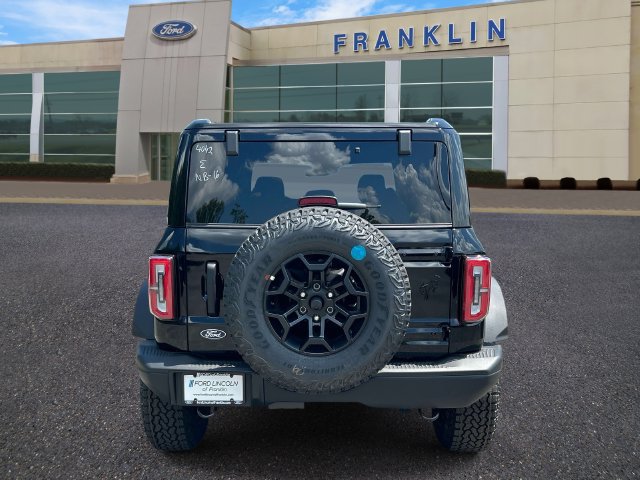 New 2026 Ford Bronco Badlands w/ Black Appearance Package AWD/4WD image 6