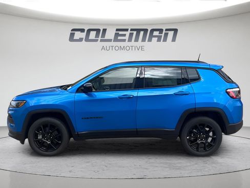 New 2026 Jeep Compass Latitude w/ Quick Order Package 29K AWD/4WD image 2