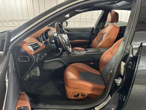 Used 2019 Maserati Ghibli S GranLusso AWD/4WD image 37