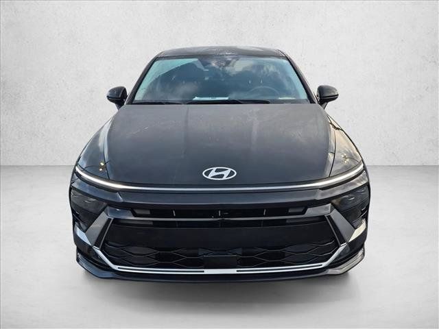 Certified 2025 Hyundai Sonata SEL FWD image 2