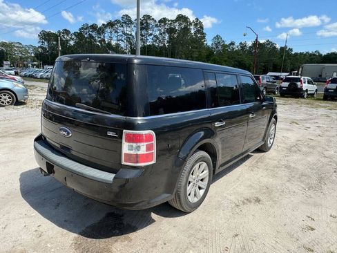 Used 2011 Ford Flex SEL FWD image 7