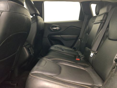 Used 2014 Jeep Cherokee Limited FWD image 18