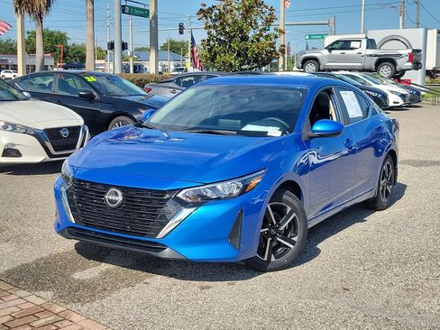 Used 2024 Nissan Sentra SV FWD image 1
