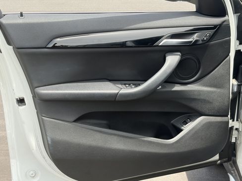 Used 2018 BMW X1 xDrive28i AWD/4WD image 10