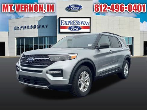 Used 2023 Ford Explorer XLT w/ Equipment Group 202A RWD image 1