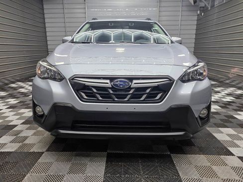 Used 2021 Subaru Crosstrek 2.0i Premium AWD/4WD image 3