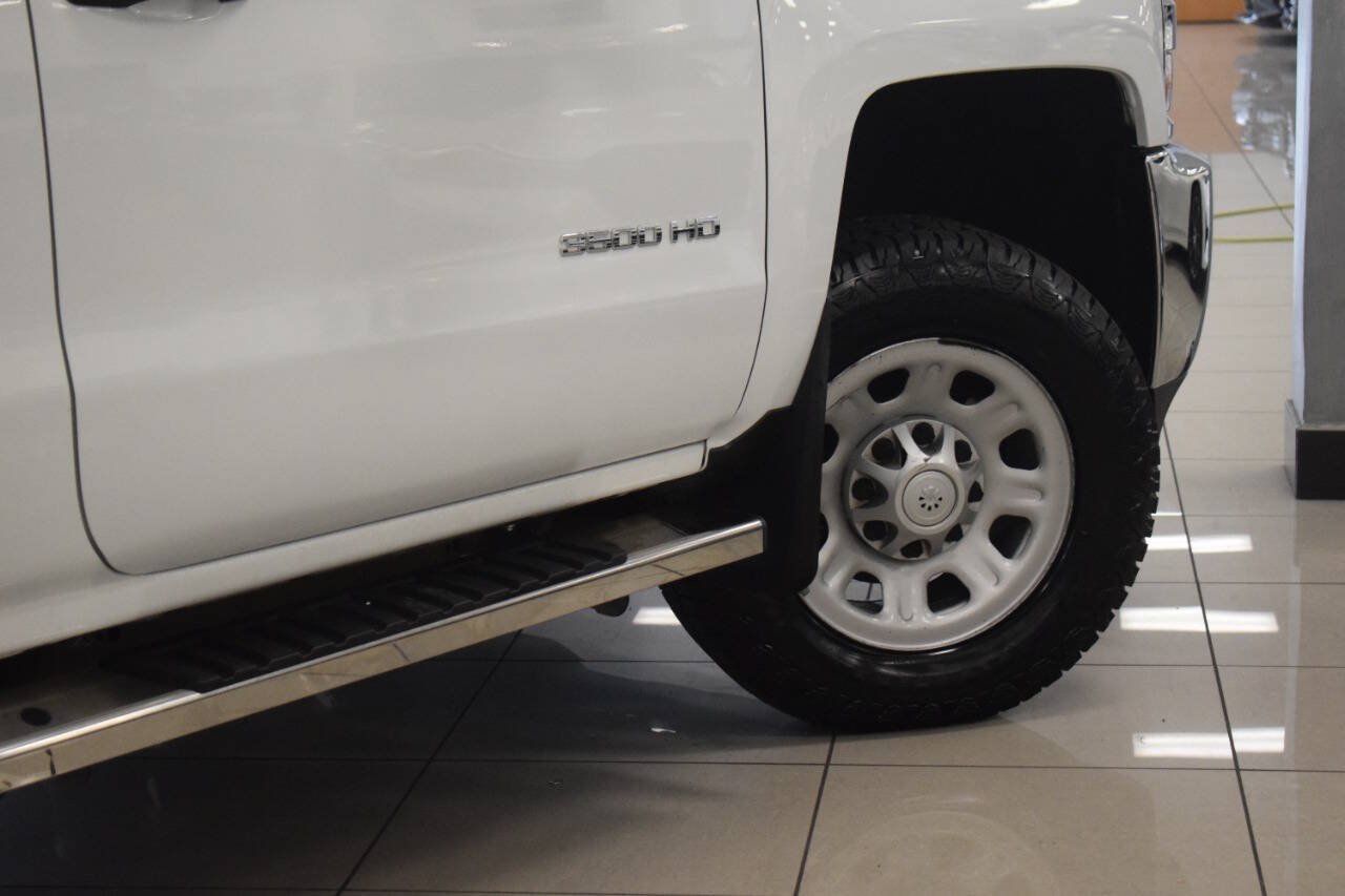 Used 2016 Chevrolet Silverado 3500 W/T RWD image 14
