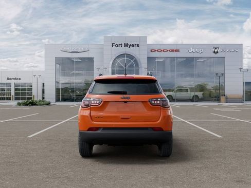 New 2026 Jeep Compass Latitude AWD/4WD image 7