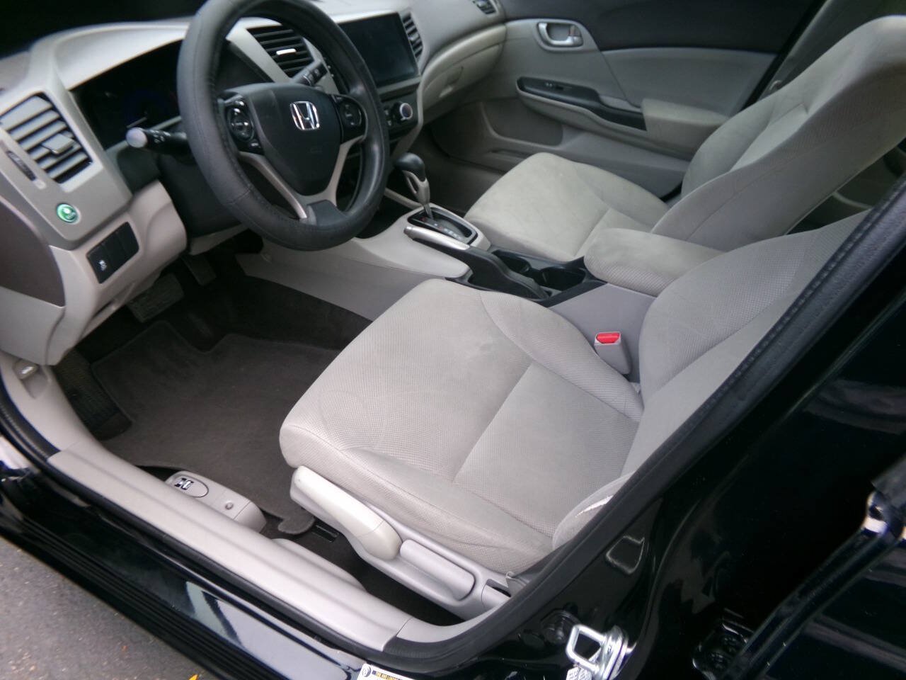 Used 2012 Honda Civic LX image 14