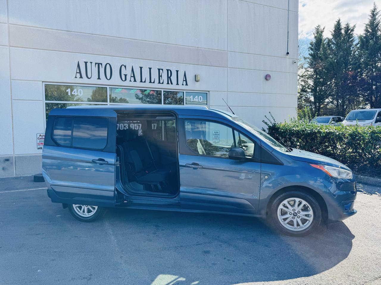 Used 2020 Ford Transit Connect XLT w/ Trailer Tow Package FWD image 36