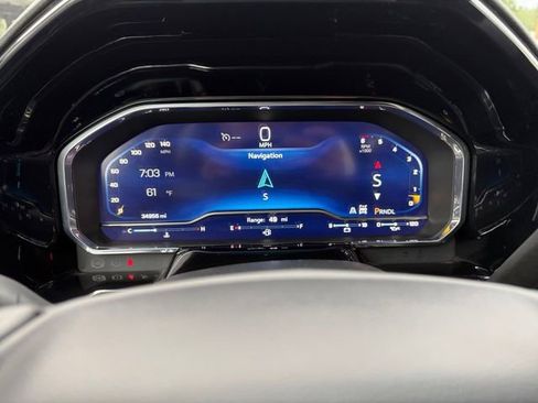 Used 2025 Chevrolet Silverado 1500 LT AWD/4WD image 9