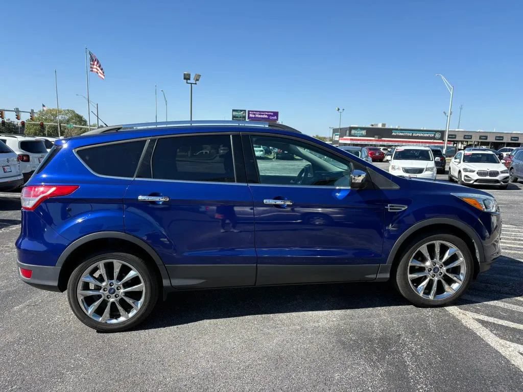 Used 2015 Ford Escape SE w/ SE Chrome Package FWD image 6