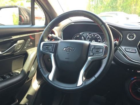 Used 2021 Chevrolet Blazer RS w/ Enhanced Convenience Package image 40
