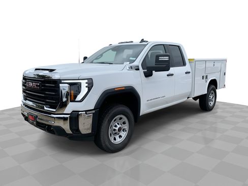 New 2025 GMC Sierra 3500 Pro w/ Convenience Package AWD/4WD image 1