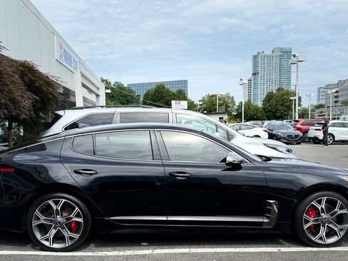 Used 2021 Kia Stinger GT RWD image 8