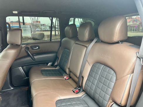 Used 2018 Nissan Armada Platinum w/ Interior Lighting Package image 27