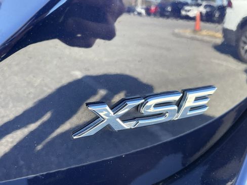 Used 2022 Toyota Camry XSE image 13