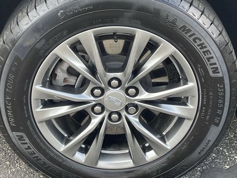 Certified 2023 Cadillac XT5 Premium Luxury AWD/4WD image 39