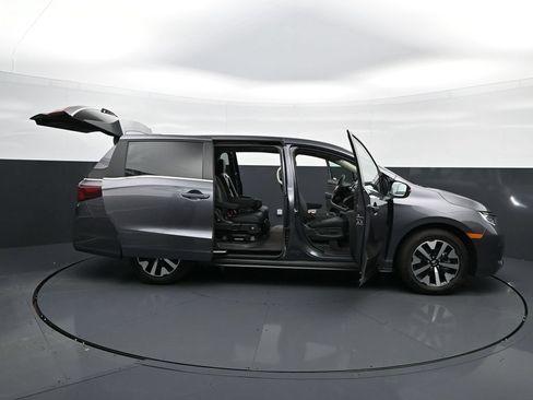 Used 2026 Honda Odyssey EX-L image 43