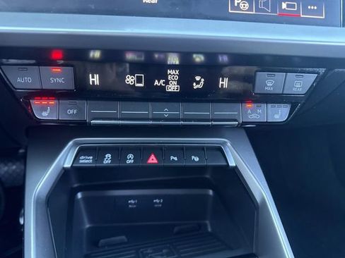 Used 2024 Audi A3 2.0T Premium image 26