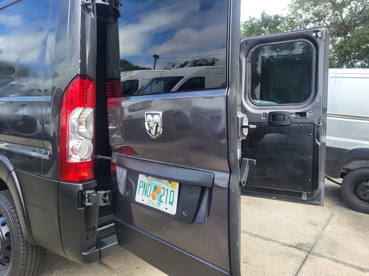 Used 2018 RAM ProMaster 1500 FWD image 34