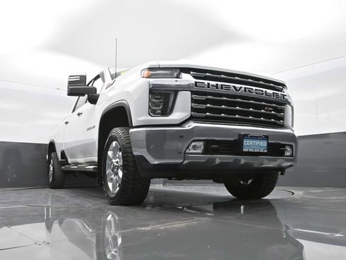 Used 2022 Chevrolet Silverado 3500 LTZ image 32