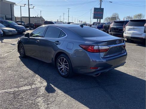 Used 2017 Lexus ES 350 image 5