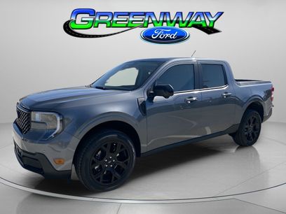 New 2026 Ford Maverick Lariat w/ Black Appearance Package