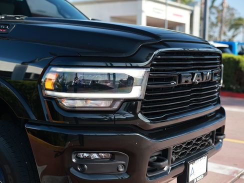 Used 2022 RAM 3500 Laramie AWD/4WD image 7