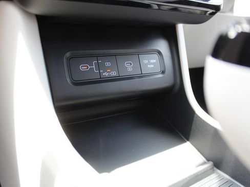 New 2026 Hyundai Tucson Limited AWD/4WD image 22