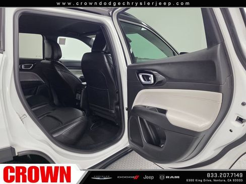 Used 2025 Jeep Compass Limited AWD/4WD image 14
