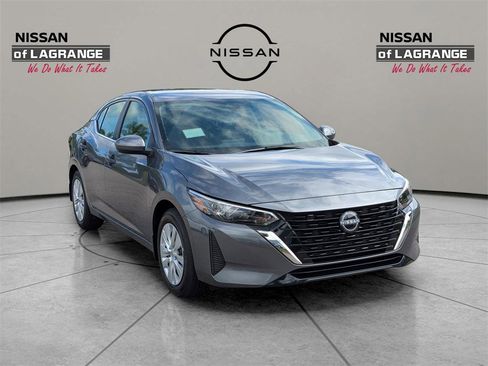 New 2025 Nissan Sentra S image 3