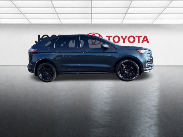 Used 2024 Ford Edge ST-Line w/ Cargo Accessory Package AWD/4WD image 14
