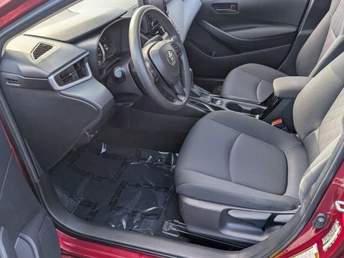 Used 2022 Toyota Corolla LE image 14