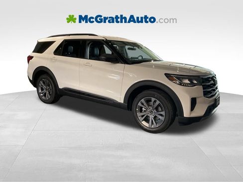 New 2026 Ford Explorer Active w/ Active Comfort Package image 1