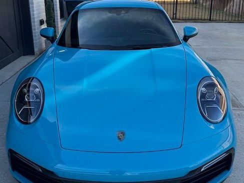 Used 2020 Porsche 911 Carrera S RWD image 3