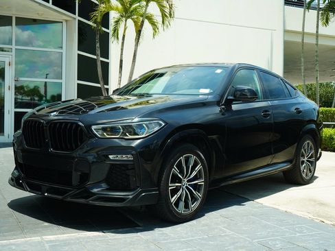 Used 2021 BMW X6 M50i w/ Executive Package AWD/4WD image 3