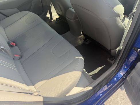 Used 2021 Hyundai Elantra SEL w/ Convenience Package FWD image 18