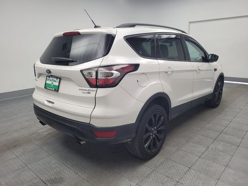 Used 2017 Ford Escape Titanium AWD/4WD image 9
