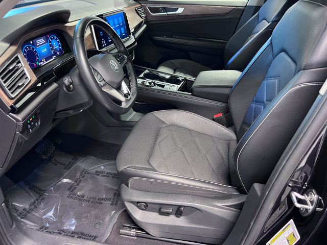 Certified 2024 Volkswagen Atlas SE FWD image 7