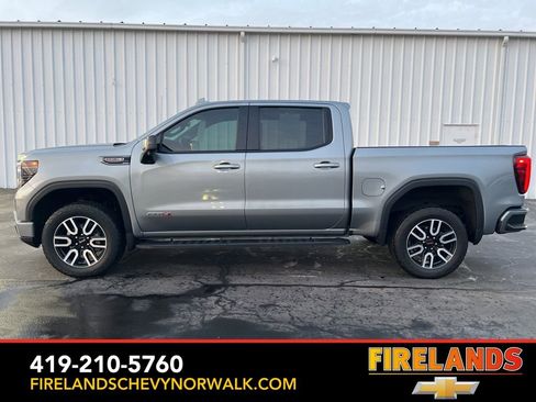Used 2023 GMC Sierra 1500 AT4 w/ AT4 Preferred Package image 11