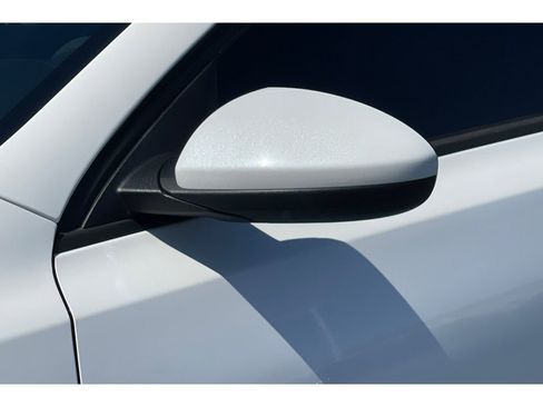 Used 2022 Kia Forte LXS image 12