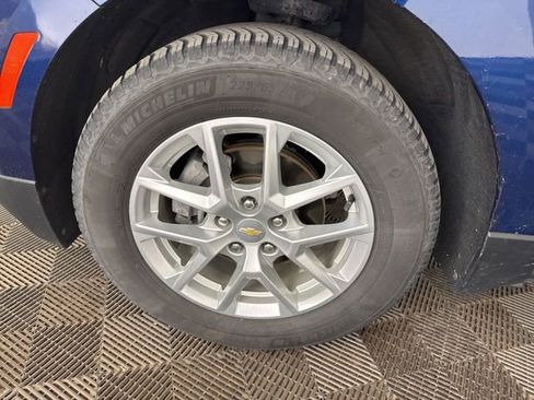 Used 2022 Chevrolet Equinox LS AWD/4WD image 34