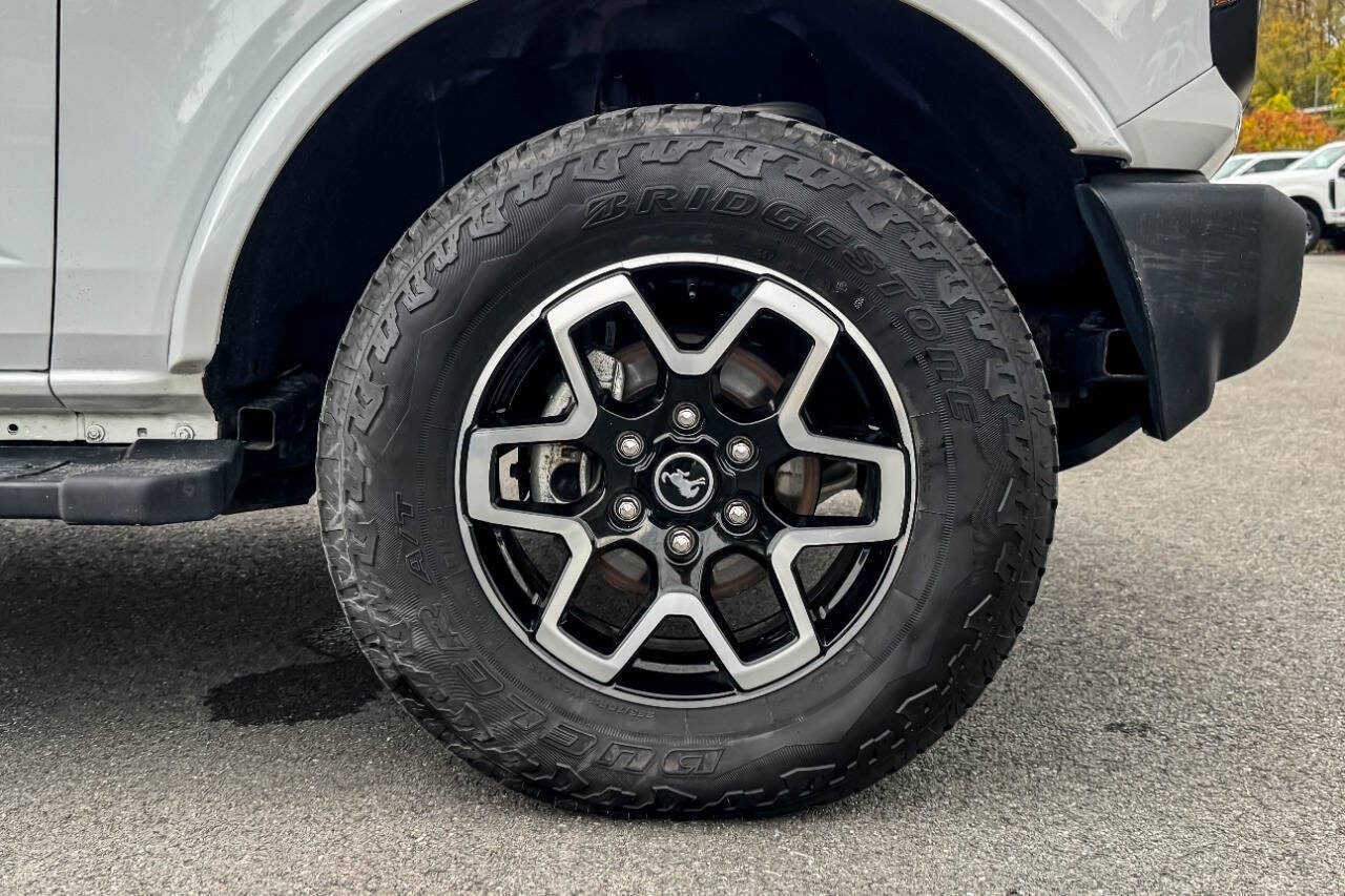 Used 2022 Ford Bronco Outer Banks AWD/4WD image 10