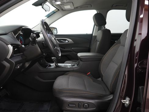 Used 2018 Chevrolet Traverse LT AWD/4WD image 23