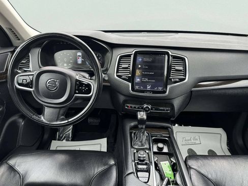 Used 2018 Volvo XC90 T6 Momentum w/ Convenience Package AWD/4WD image 20