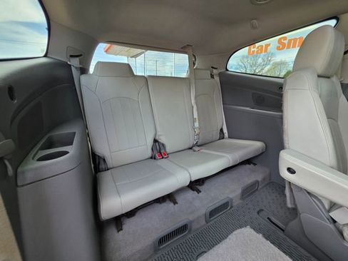 Used 2016 Chevrolet Traverse LTZ AWD/4WD image 16