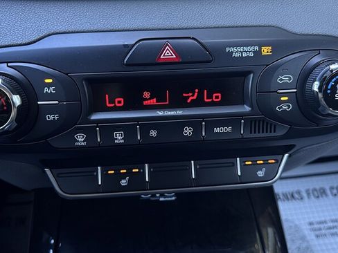 Used 2016 Kia Sorento EX image 21