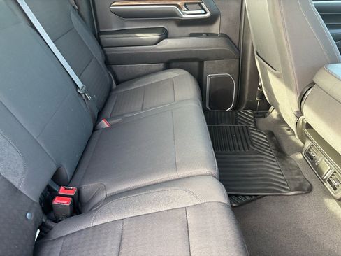 Used 2024 Chevrolet Silverado 1500 LT w/ Z71 Off-Road Package image 17